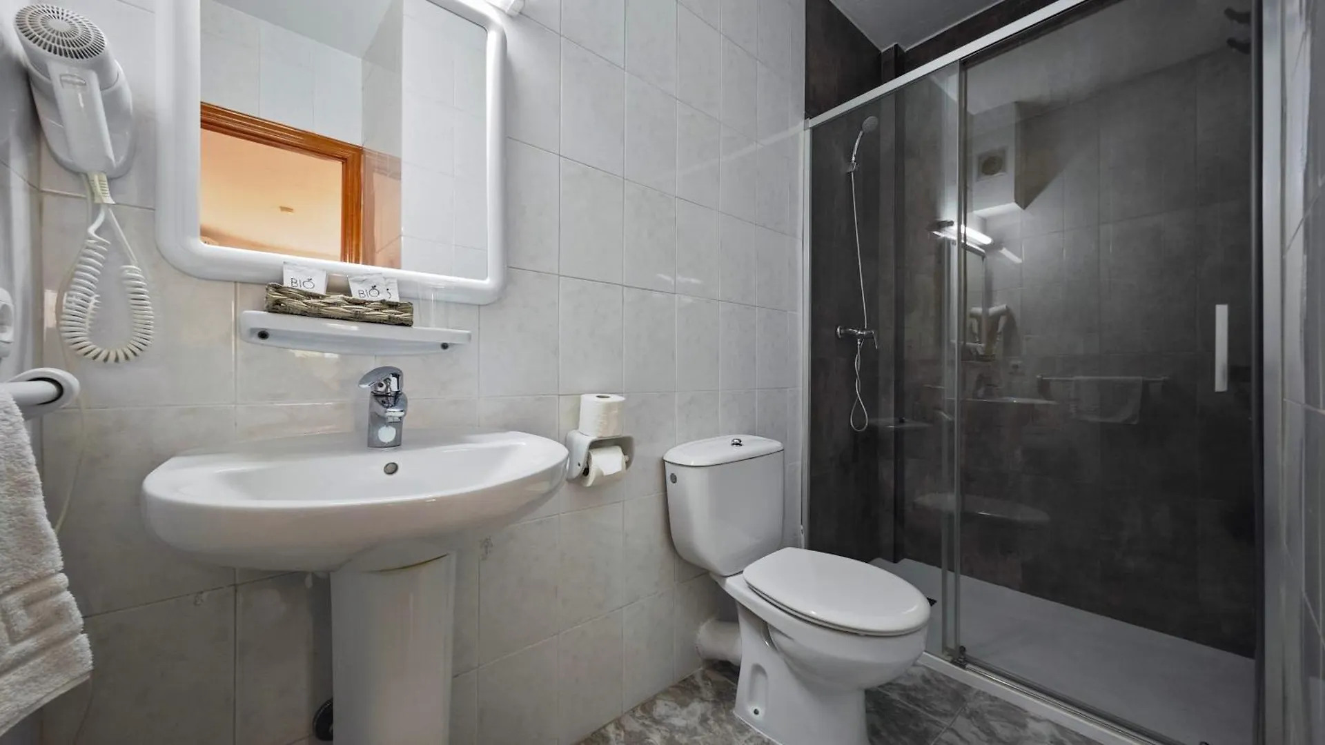 Sant Antoni de Portmany Hostal Dinamarca 2*, Sant Antoni de Portmany ספרד
