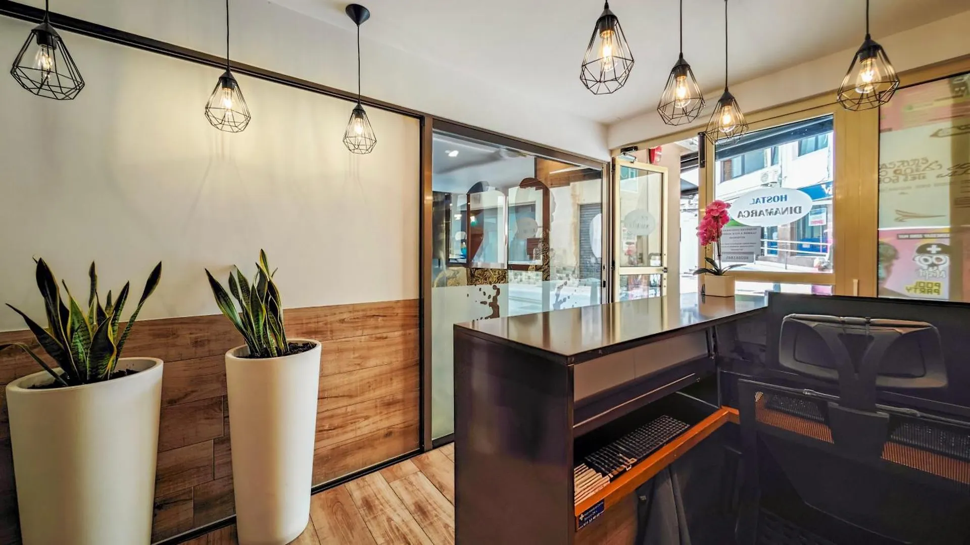 Sant Antoni de Portmany Hostal Dinamarca בית הארחה Sant Antoni de Portmany
