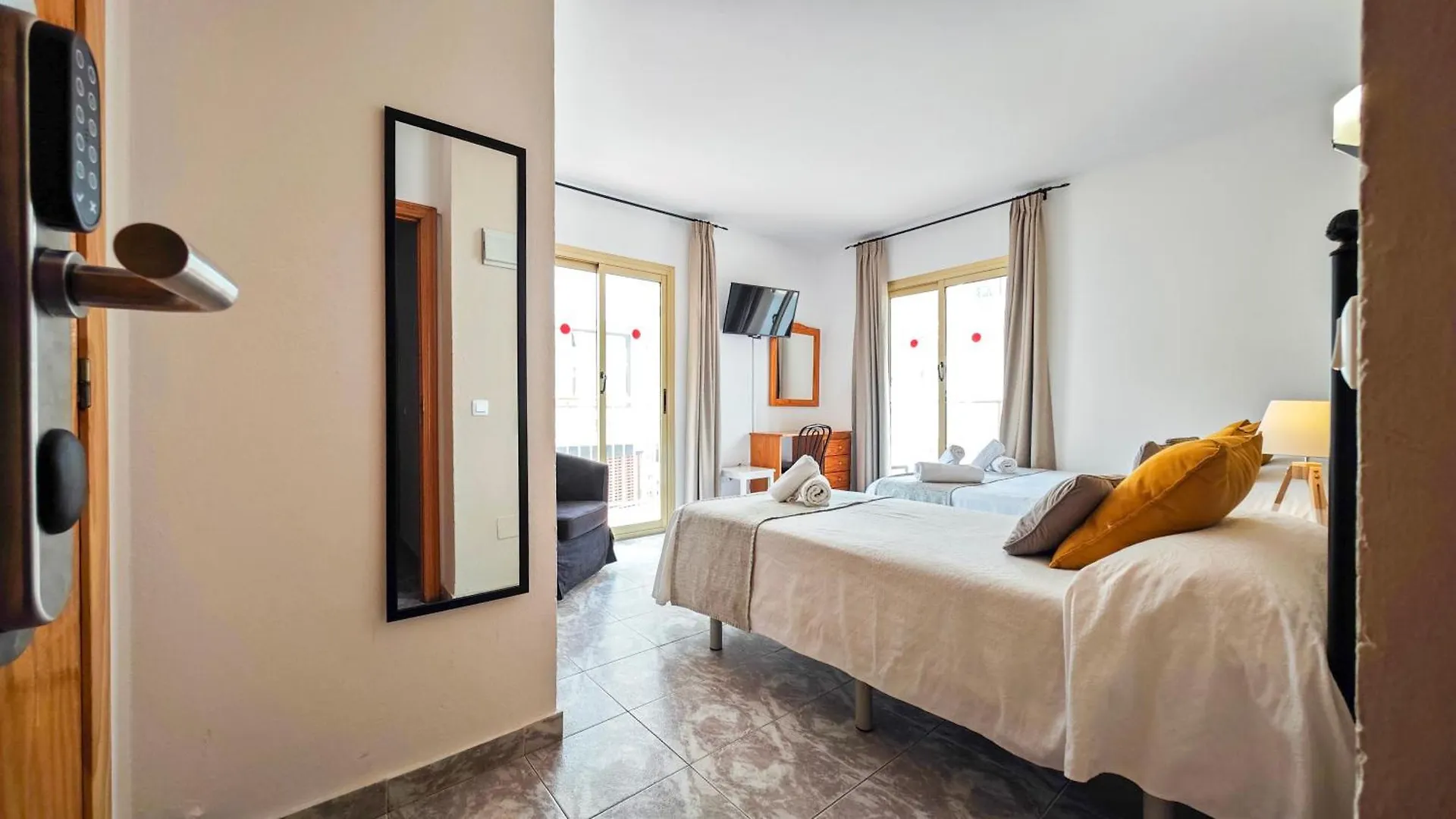 Sant Antoni de Portmany Hostal Dinamarca Sant Antoni de Portmany